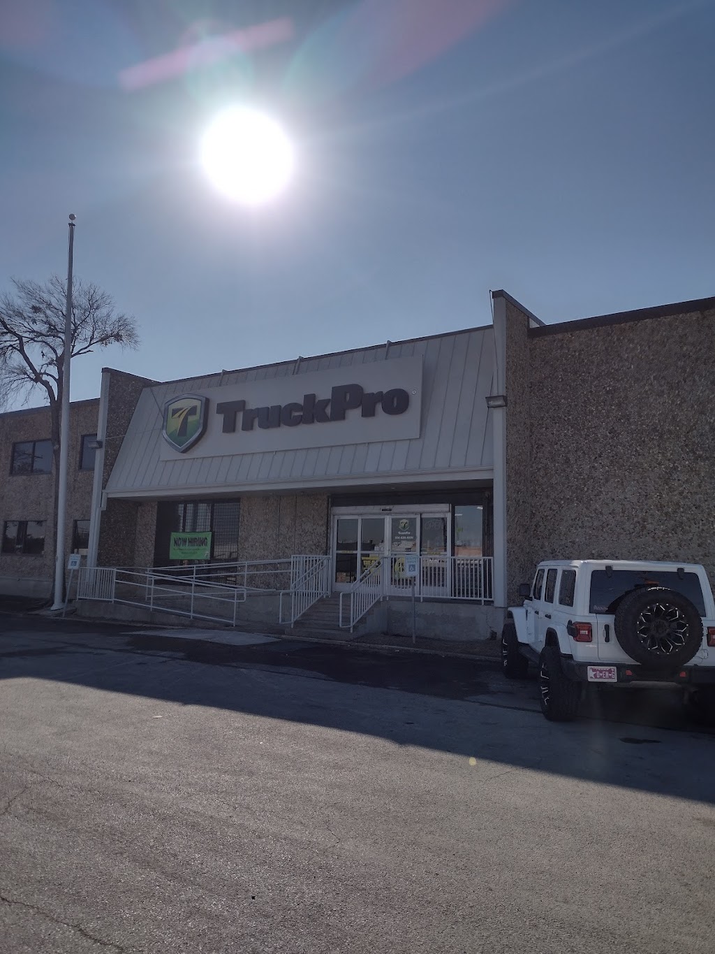 TruckPro | 3830 Irving Blvd, Dallas, TX 75247, USA | Phone: (214) 630-9791