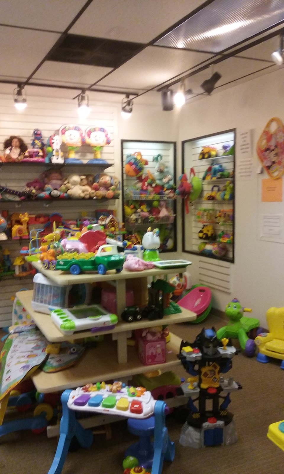 Childrens Trading Post | 11124 Gravelly Lake Dr SW, Lakewood, WA 98499, USA | Phone: (253) 584-0288