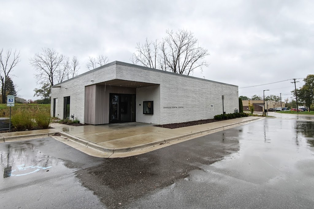Oakridge Dental Center | 1959 S Livernois Rd, Rochester Hills, MI 48307 | Phone: (248) 652-1100