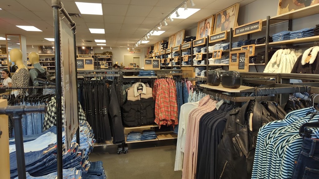 Levis Outlet Store | 1 Premium Outlets Blvd Unit 715, Tinton Falls, NJ 07753, USA | Phone: (732) 493-4595