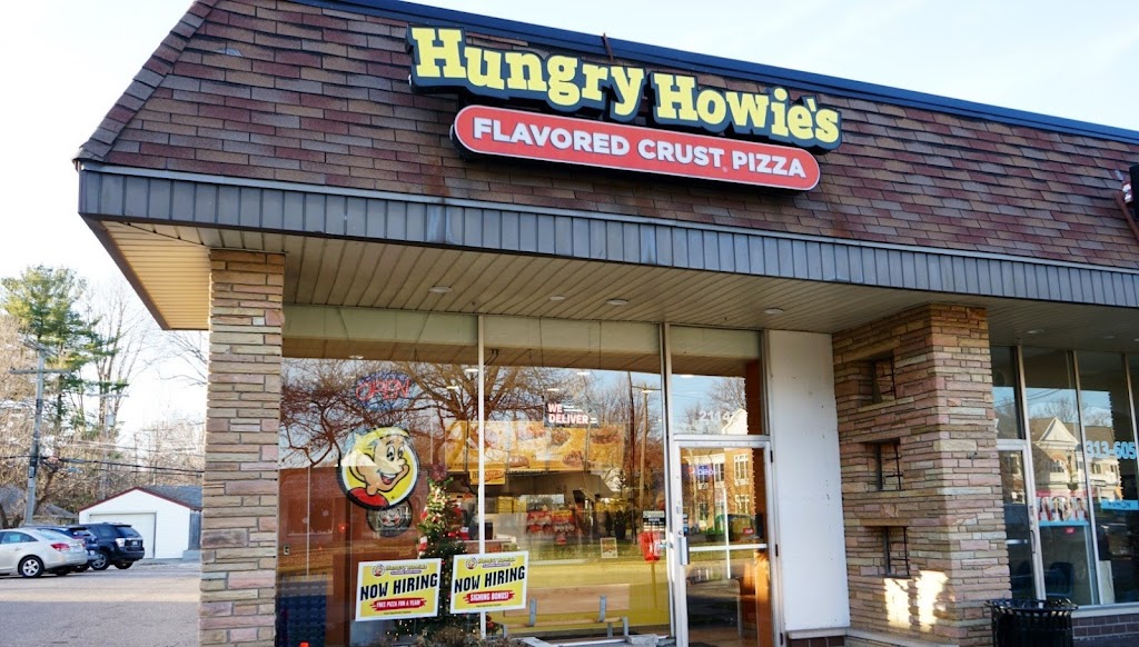 Hungry Howies Pizza | 21143 Mack Ave, Grosse Pointe Woods, MI 48236, USA | Phone: (313) 886-4500