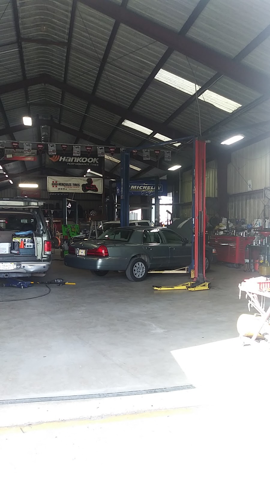 Devitos Auto Repair & Tire | 2420 US-301, Ellenton, FL 34222, USA | Phone: (941) 729-2886