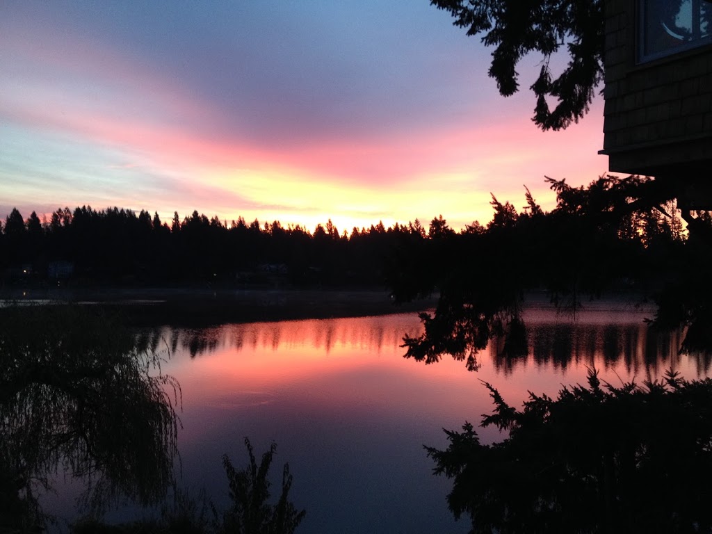 Cottage Lake Bed and Breakfast | 17324 185th Ave NE, Woodinville, WA 98072, USA | Phone: (425) 236-9146