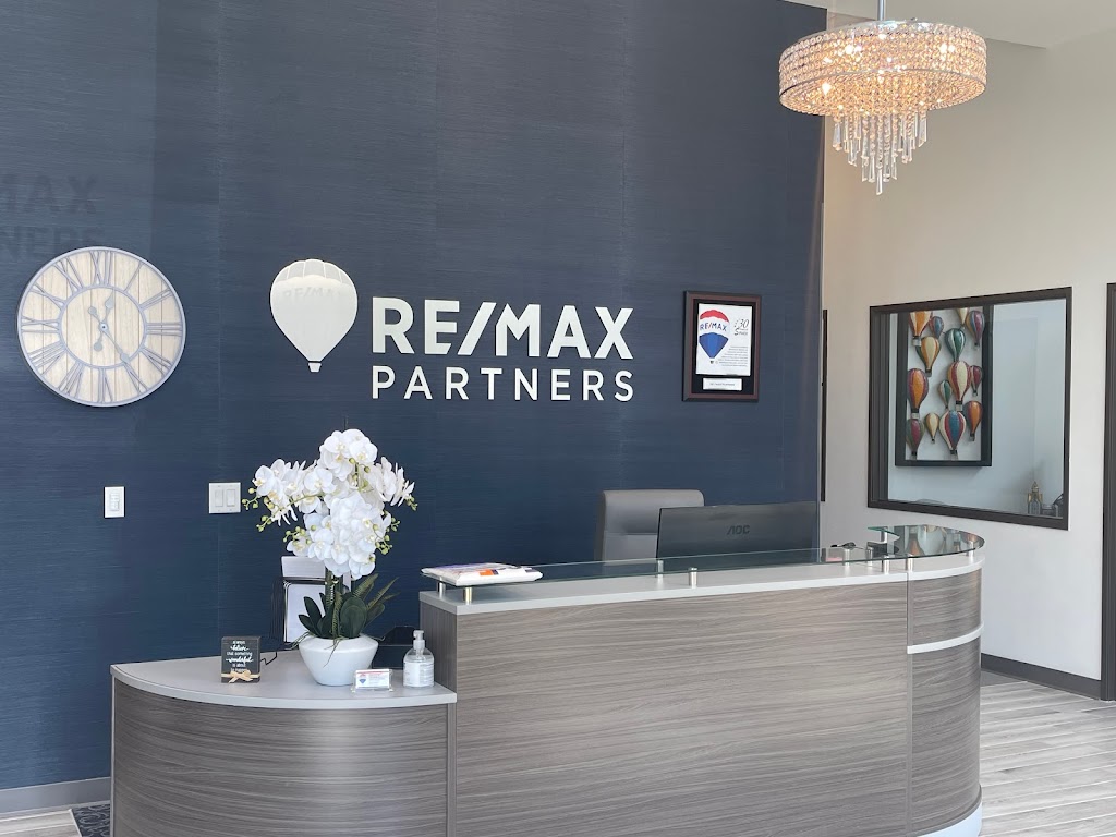 Re/Max Partners/Jaime E Becerra | 434 N Main St #107, Corona, CA 92878, USA | Phone: (951) 515-0817