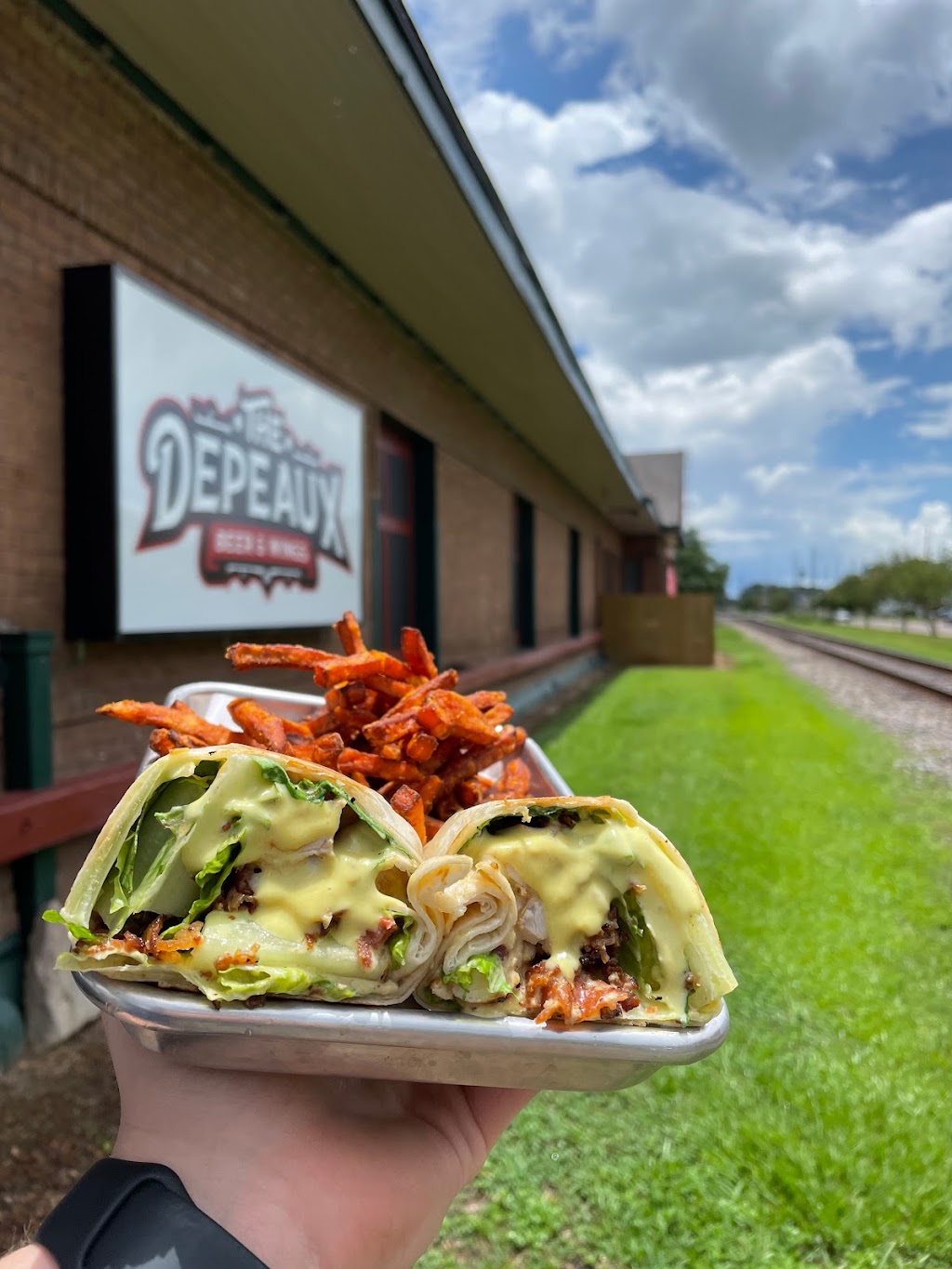 The Depeaux | 269 E Railroad Ave, Independence, LA 70443, USA | Phone: (985) 606-2066