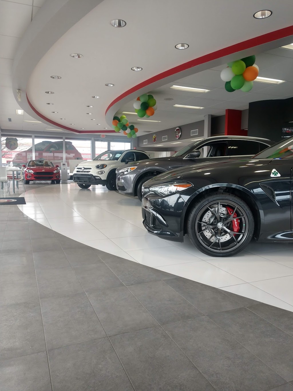 Glenbrook Dodge Chrysler Jeep | 100 W Coliseum Blvd, Fort Wayne, IN 46805, USA | Phone: (260) 579-4713