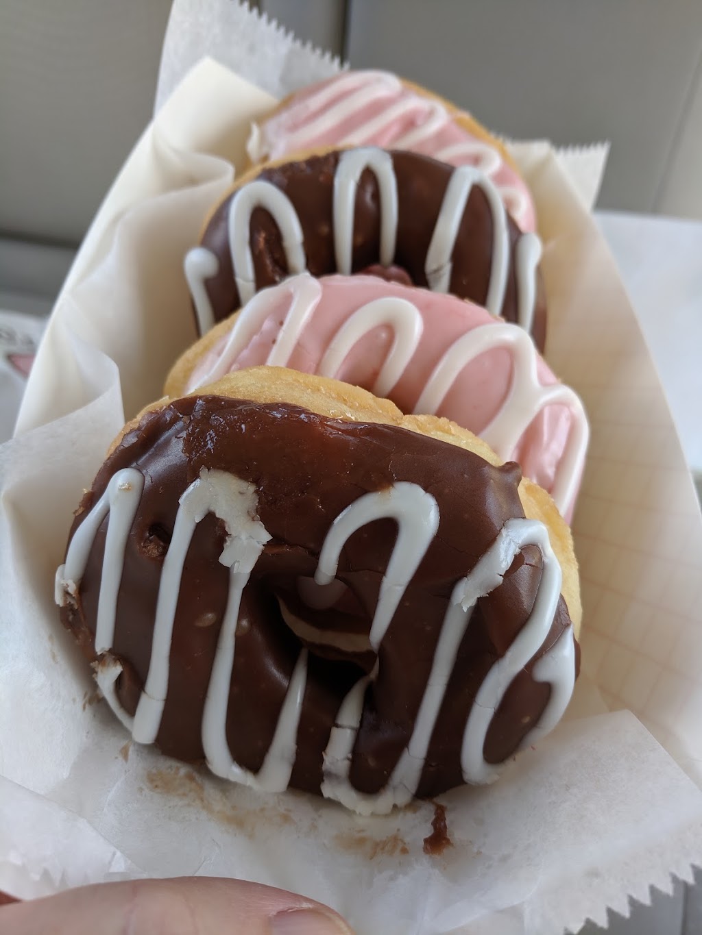 Holey Good Donuts | 18564 Magnolia Bridge Rd #109, Greenwell Springs, LA 70739, USA | Phone: (225) 256-4642