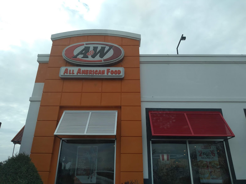 A&W Restaurant | 900 US-12, Baraboo, WI 53913, USA | Phone: (608) 356-0747