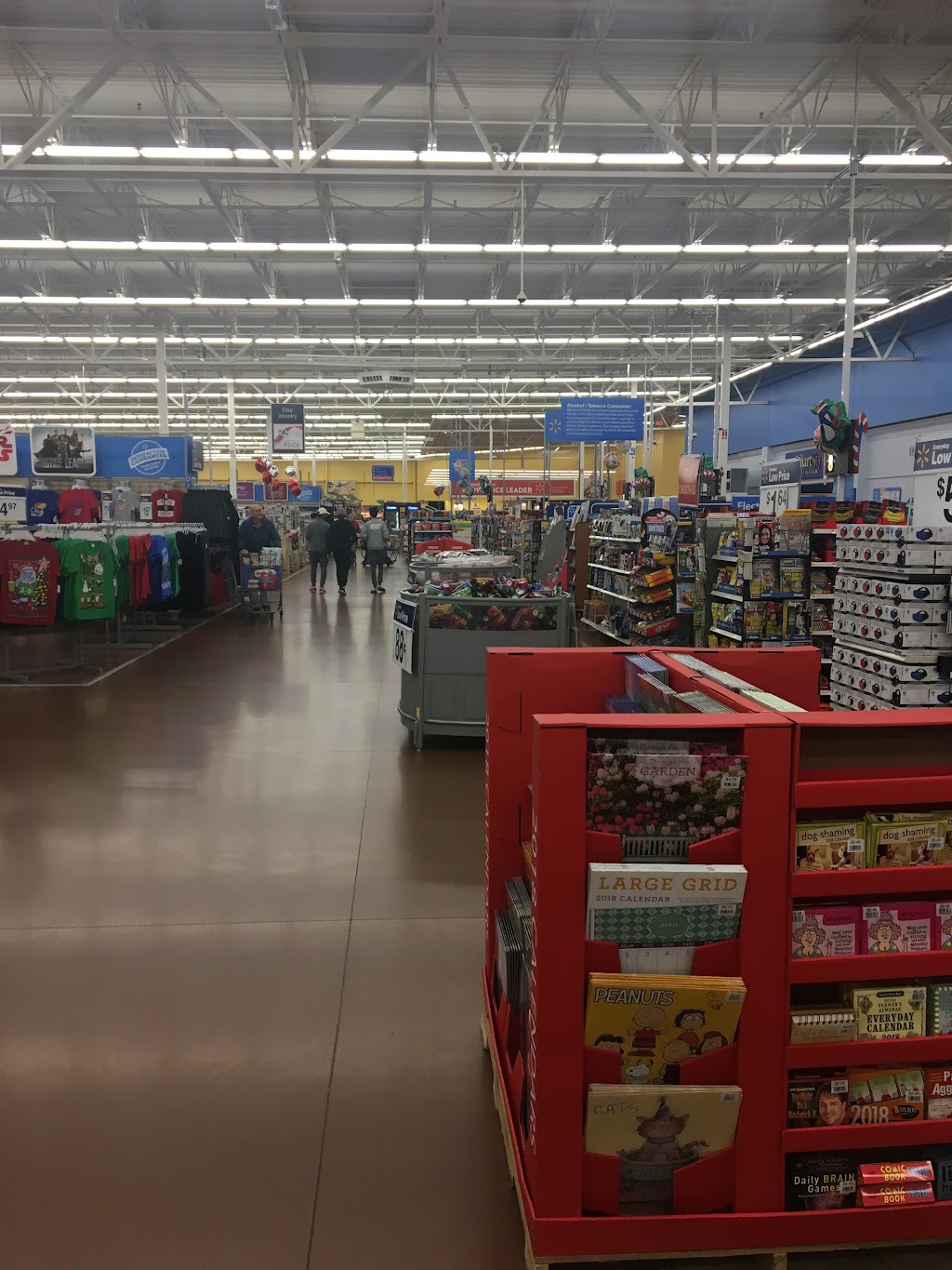 Walmart Supercenter | 2022 E 16th St, Wellington, KS 67152, USA | Phone: (620) 326-2261