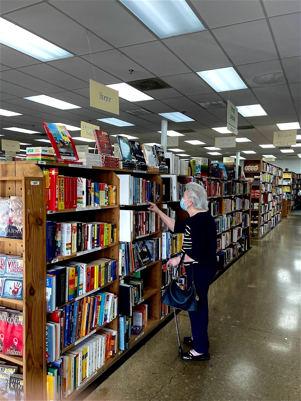 Half Price Books | 713 Harwood Rd, Bedford, TX 76021, USA | Phone: (817) 581-9888