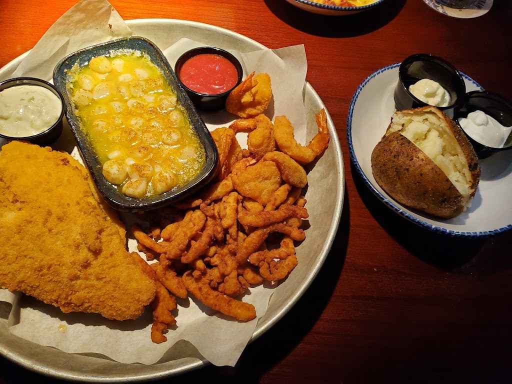 Red Lobster | 690 E Thompson Rd, Indianapolis, IN 46227, USA | Phone: (317) 786-9201