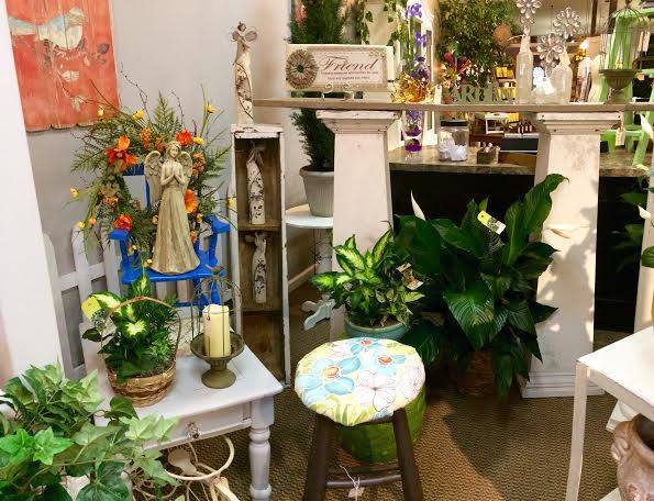 Lane Street Blooms | 131 S Lane St, Blissfield, MI 49228, USA | Phone: (517) 682-1101