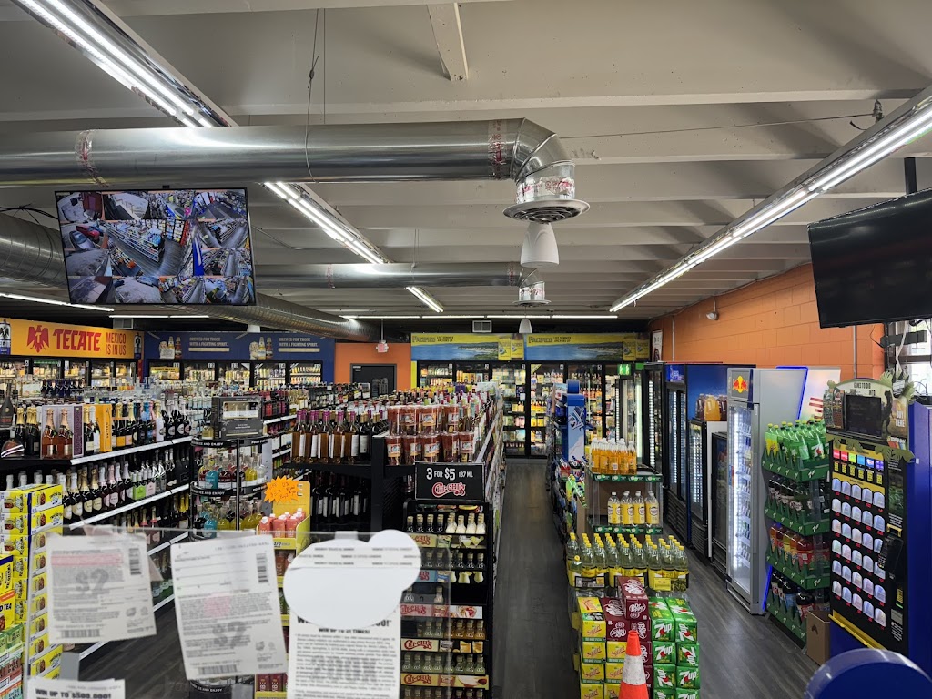 Stang Kelly Liquors | 712 W Jefferson St, Joliet, IL 60435, USA | Phone: (815) 723-1211