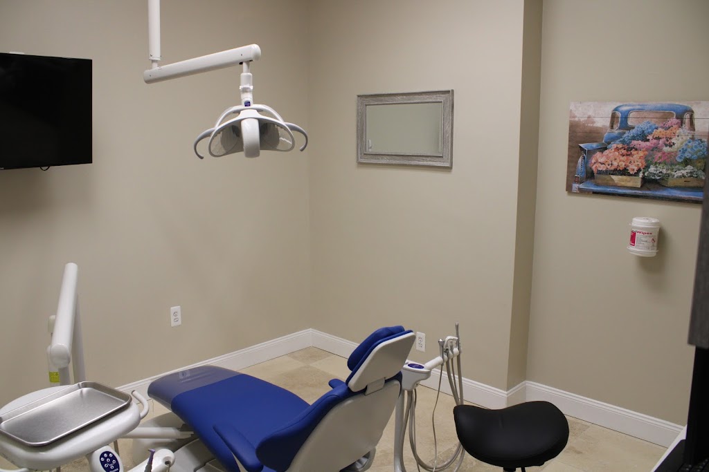 Berry Dental - Taylor, MI | 25850 Eureka Rd, Taylor, MI 48180, USA | Phone: (734) 992-8688