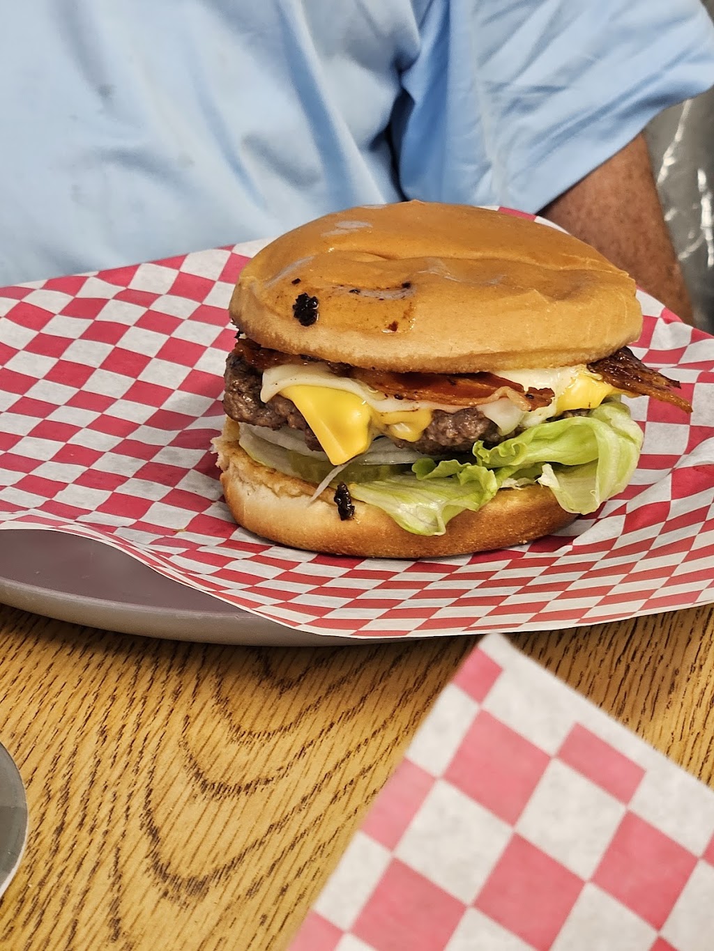 Linda’s Lakeside Diner | 11090 Texanna Rd, Porum, OK 74455, USA | Phone: (918) 570-9094