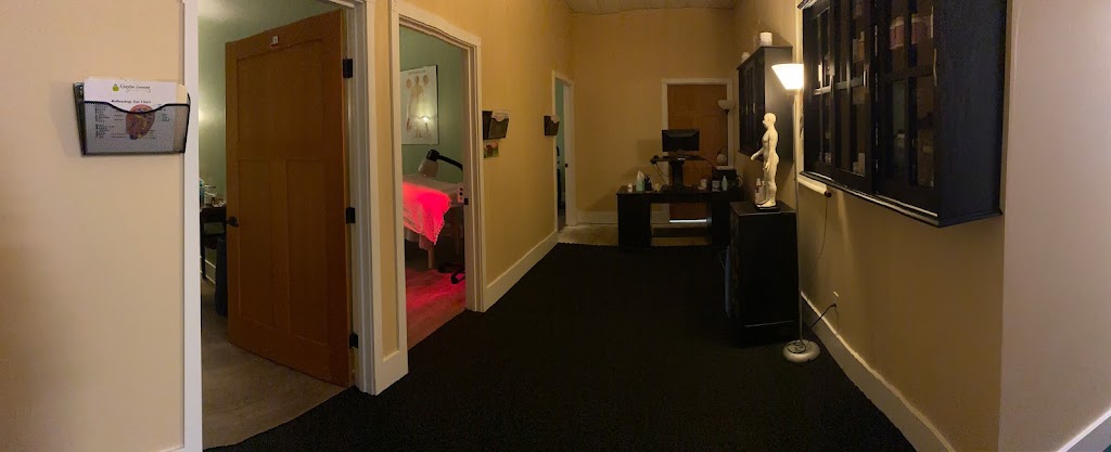 Kingston Crossing Wellness: Acupuncture | 8202 NE State Hwy 104 #105, Kingston, WA 98346, USA | Phone: (360) 297-0037