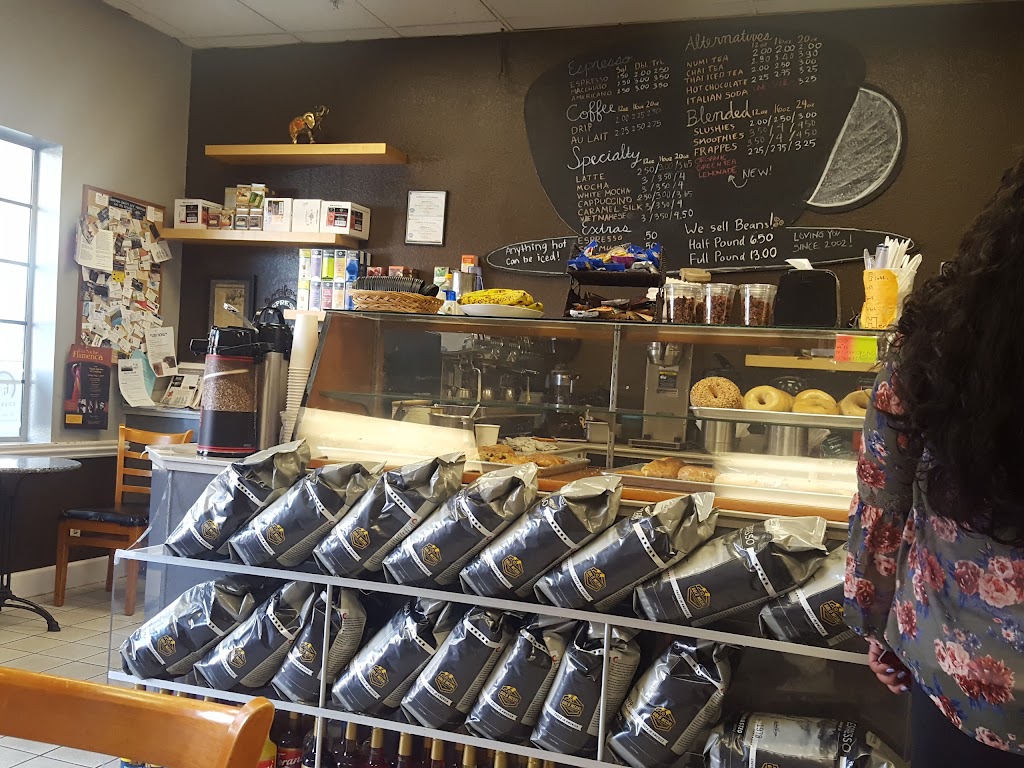 Cafe Au Lait | 3215 Encinal Ave Ste D, Alameda, CA 94501, USA | Phone: (510) 864-7672