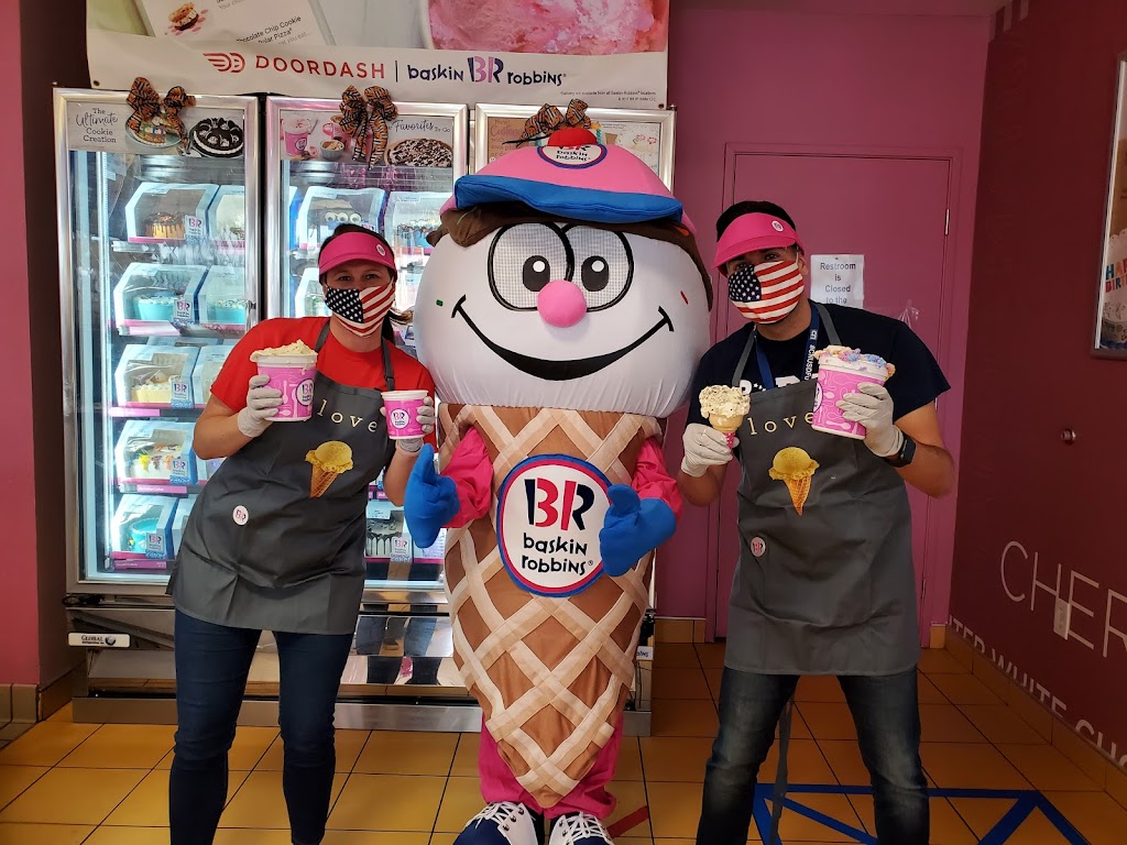 Baskin-Robbins | 7056 Archibald Ave, Eastvale, CA 92880, USA | Phone: (951) 371-3111