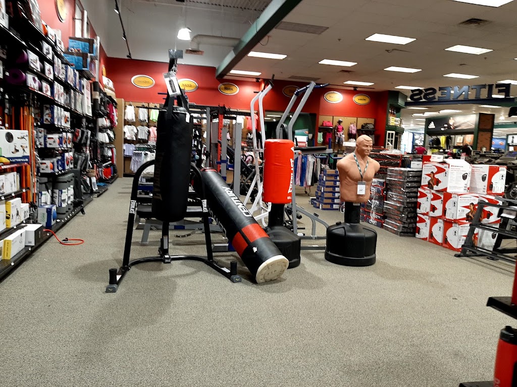 DICKS Sporting Goods | 5422 New Hope Commons Dr, Durham, NC 27707, USA | Phone: (919) 493-9884