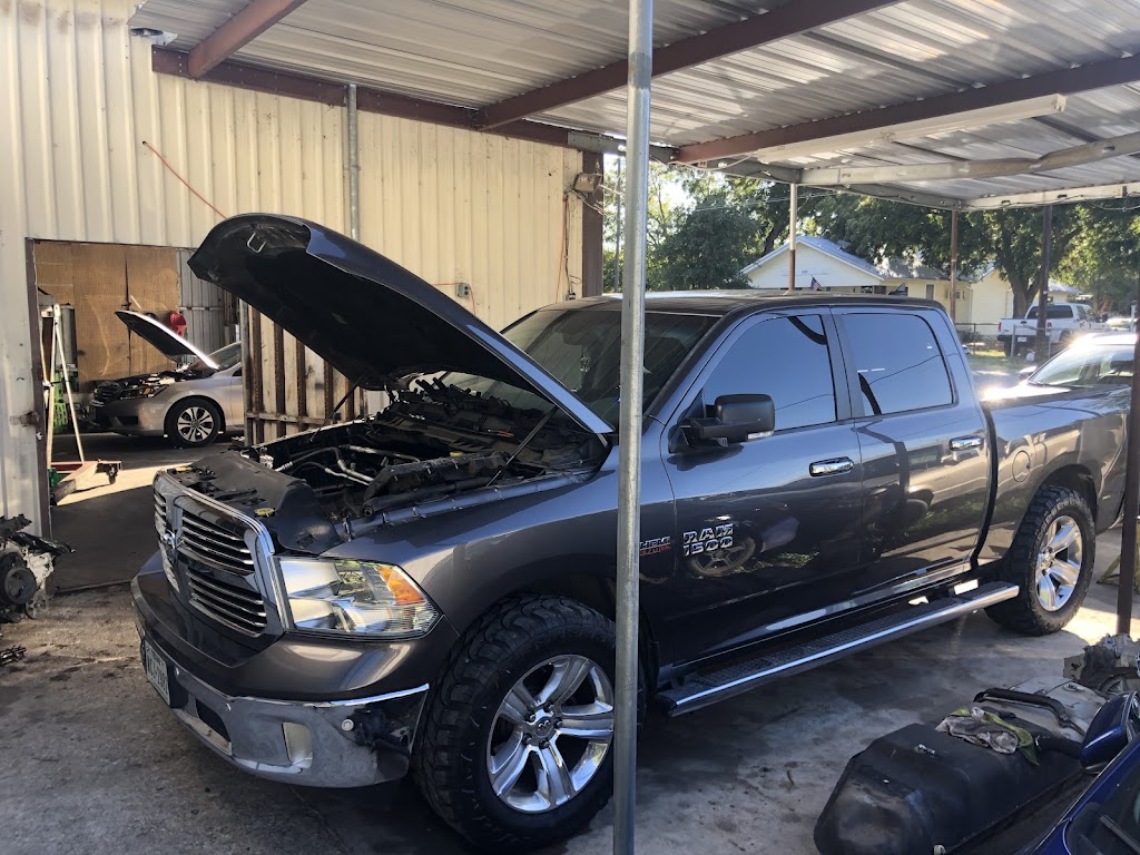 EMG Auto Repair LLC | 1844 Newsom Mound Rd, Springtown, TX 76082, USA | Phone: (817) 689-4607