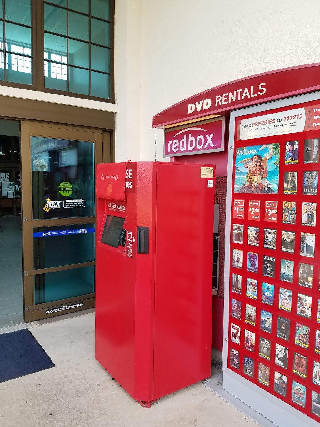 Redbox | 810 Willamette St, Pearl Harbor, HI 96860, USA | Phone: (866) 733-2693