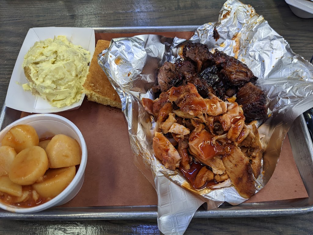 The Redneck BBQ Lab | 12101 NC-210 B, Benson, NC 27504, USA | Phone: (919) 938-8334