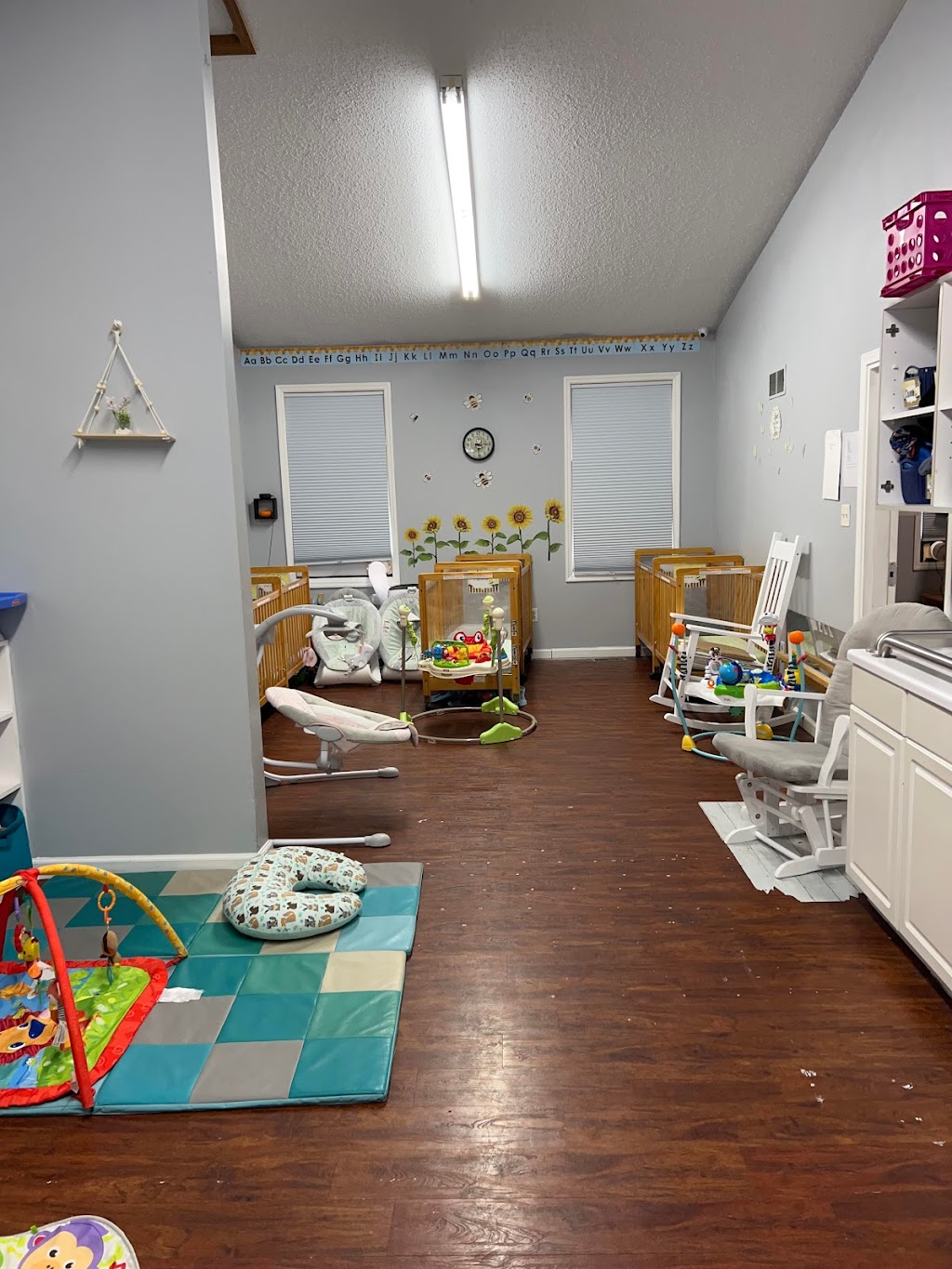 Little Learners of St Peters | 605 S Church St, St Peters, MO 63376, USA | Phone: (636) 397-9991