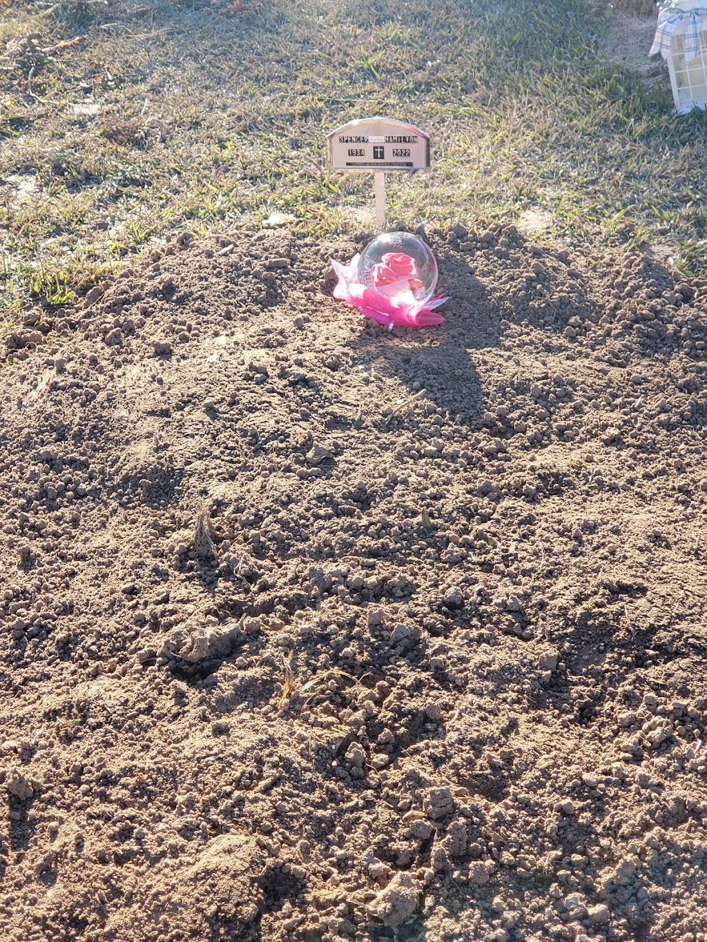 Carmen Nelson Bostick Cemetery “A Garden of God” | 12317 Holderrieth Rd, Tomball, TX 77375, USA | Phone: (281) 256-3635