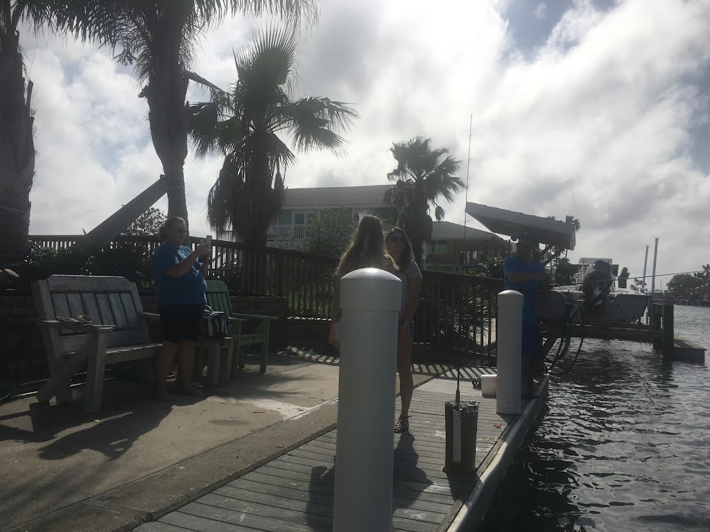 Dock of the Bay | 190 Port St. Claire, Port Royal, Aransas Pass, TX 78336, USA | Phone: (361) 727-0312