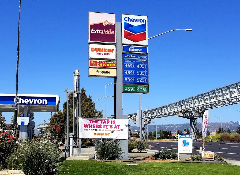 Chevron Station Oakland | 451 Hegenberger Rd, Oakland, CA 94621, USA | Phone: (510) 633-0685