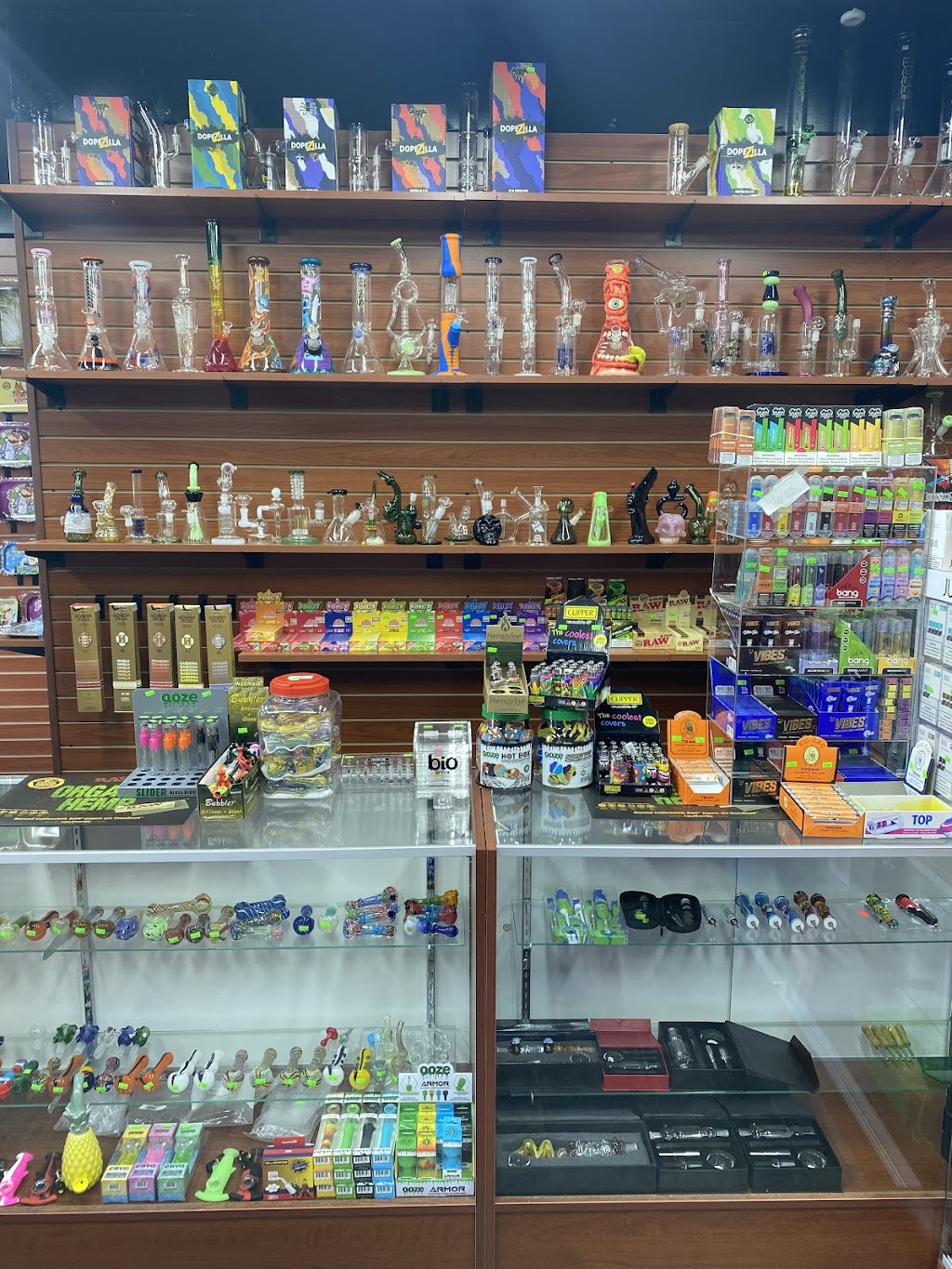 Star Vape & Glass | 3896 Joslyn Rd, Orion Twp, MI 48359, USA | Phone: (248) 481-4630