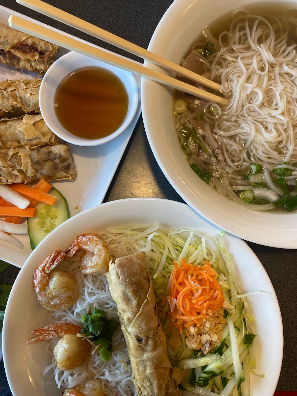 Pho Vietnam 3969 | 3969 Montrose Rd, Niagara Falls, ON L2H 3A1, Canada | Phone: (905) 371-9999