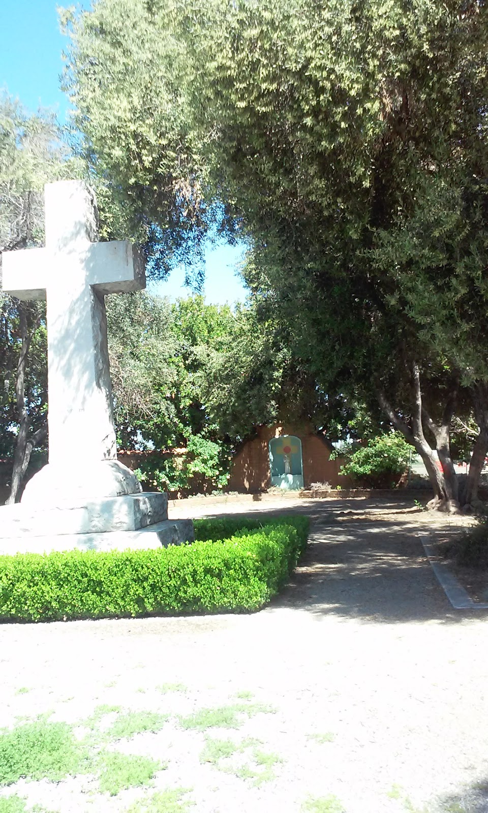 Memorial Cross Park | 412 Martin Ave, Santa Clara, CA 95050, USA | Phone: (408) 615-2260
