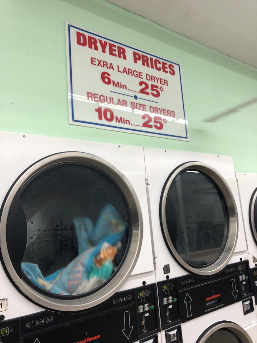 24 Hour Laundromat in 1219 Grand Ave, Baldwin, NY 11510, USA