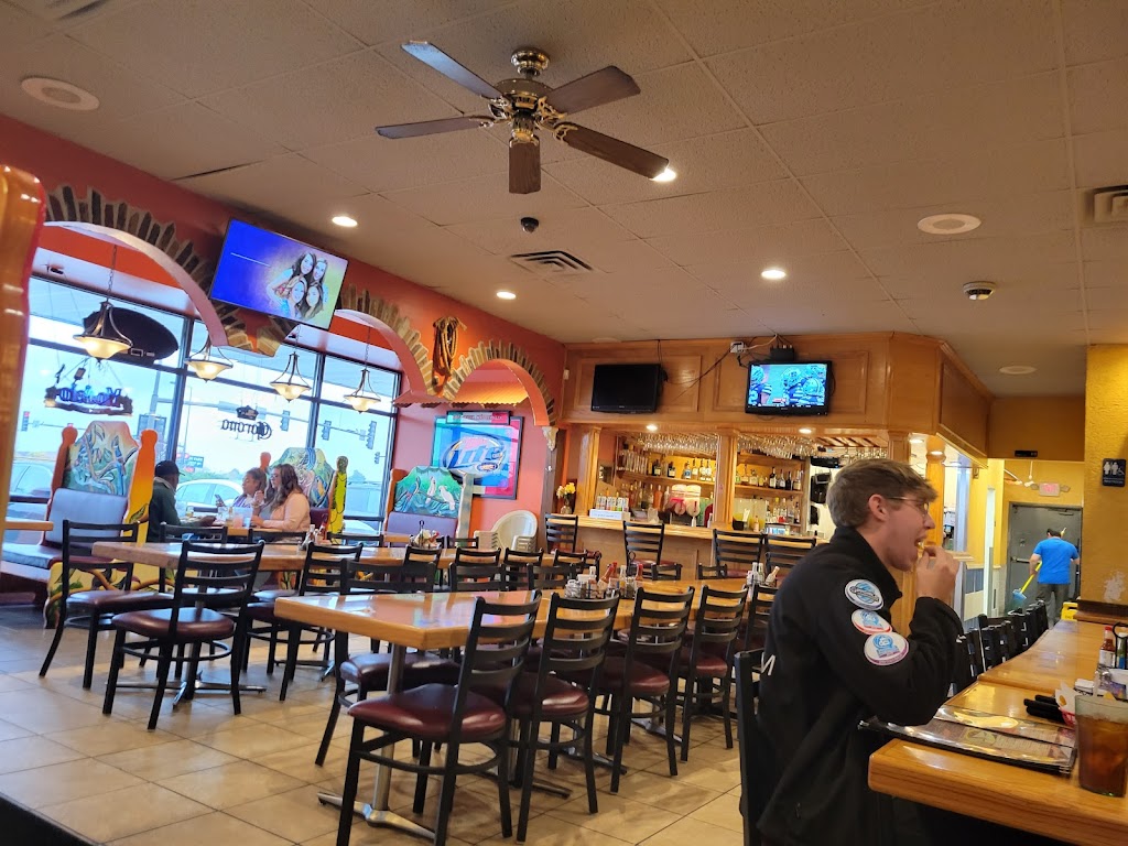 El Toro Mexican Restaurant | 10901 Douglas Dr N, Champlin, MN 55316, USA | Phone: (763) 425-9307