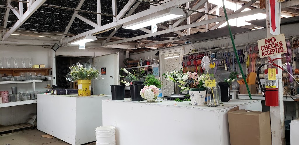 Franco Flowers | 842 Leucadia Blvd, Encinitas, CA 92024, USA | Phone: (760) 632-1624