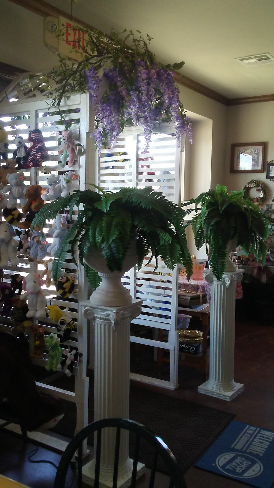 Flower Emporium | 1083 N Harrah Rd, Harrah, OK 73045, USA | Phone: (405) 454-3099