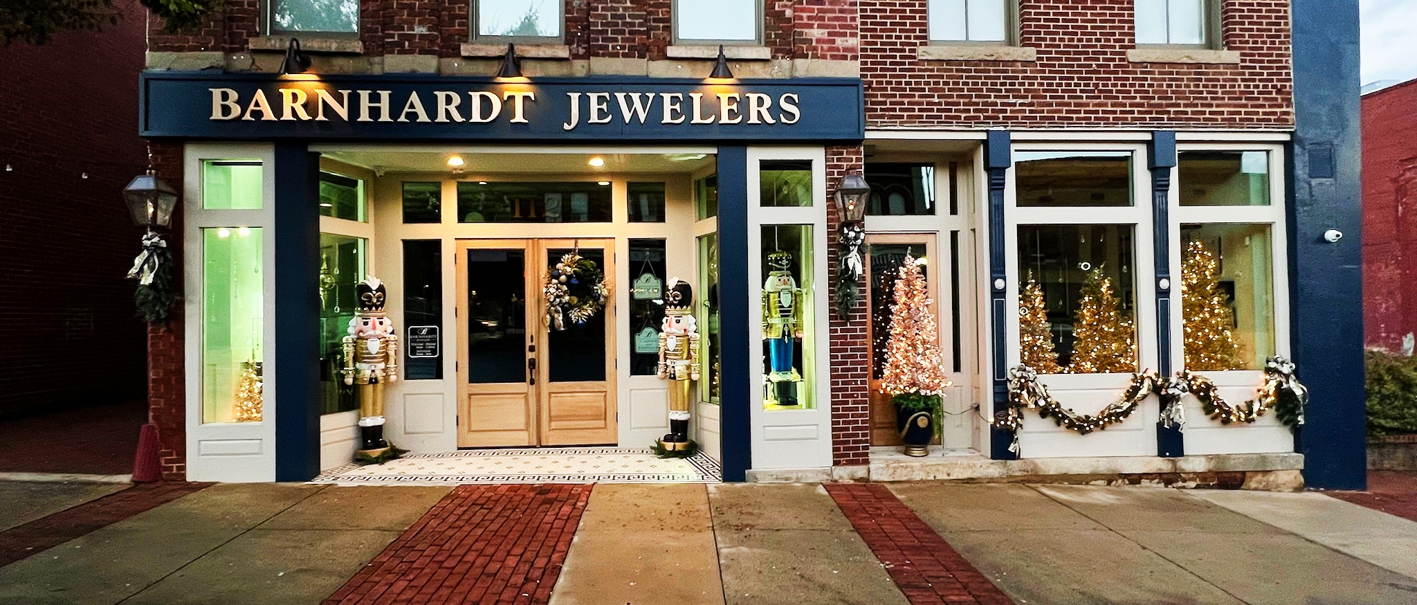 Barnhardt Jewelers | 112 E Innes St, Salisbury, NC 28144, United States | Phone: (704) 633-0618