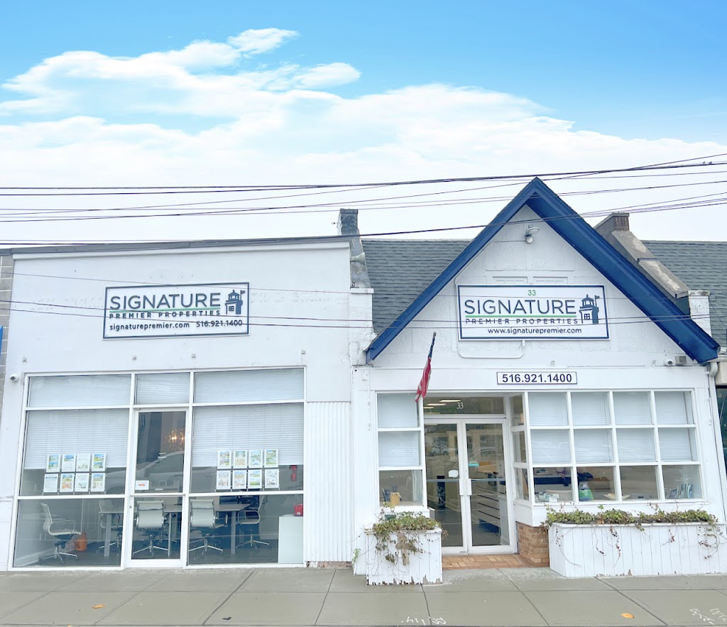 Giulio Ferrante, Signature Premier Properties | 33 Jackson Ave, Syosset, NY 11791, USA | Phone: (646) 236-9090