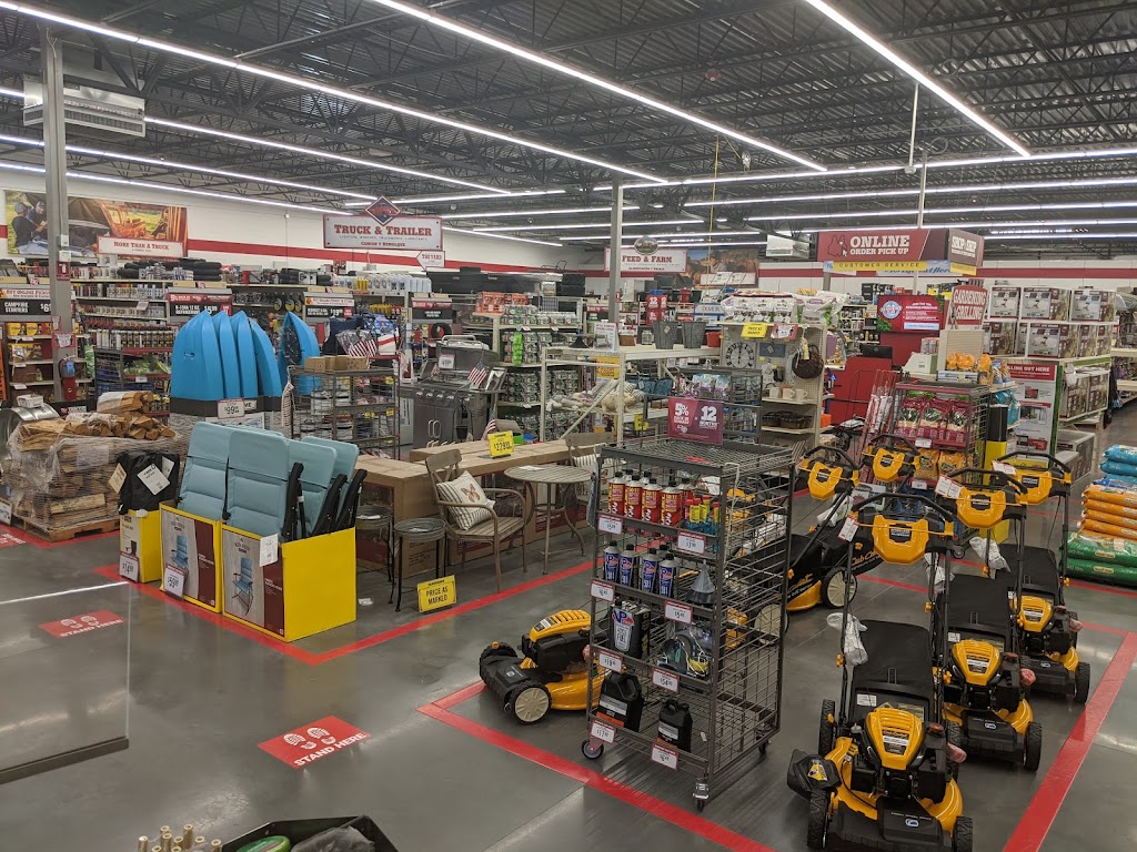 Tractor Supply Co. | 49 I-25 Bypass, Belen, NM 87002 | Phone: (505) 864-6449