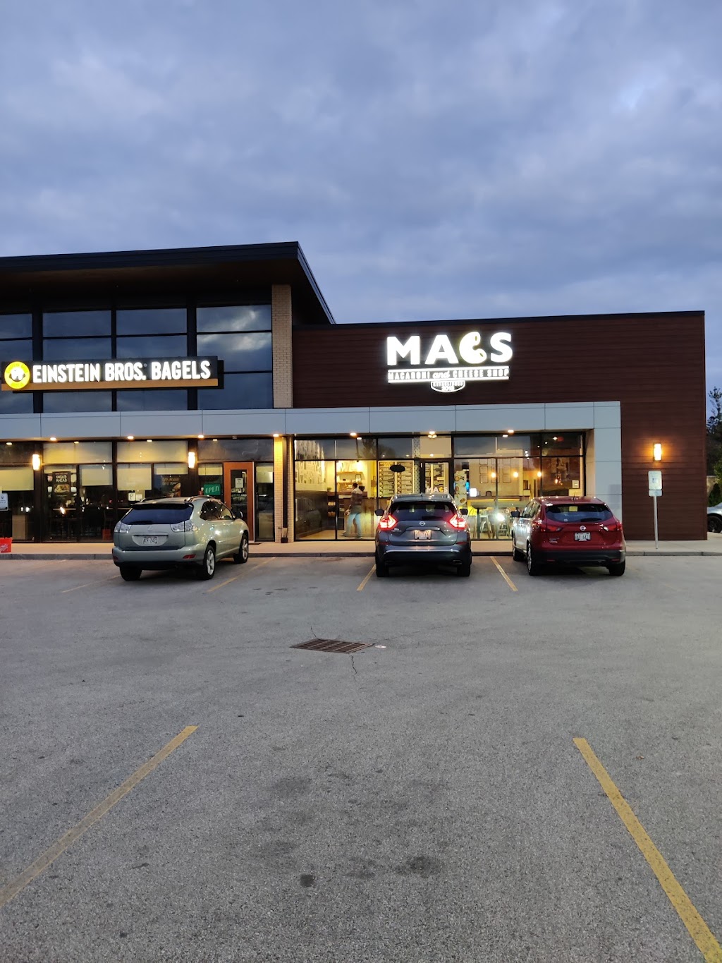 MACS (Macaroni And Cheese Shop) Brookfield | 880 S Moorland Rd, Brookfield, WI 53005, USA | Phone: (262) 395-4802