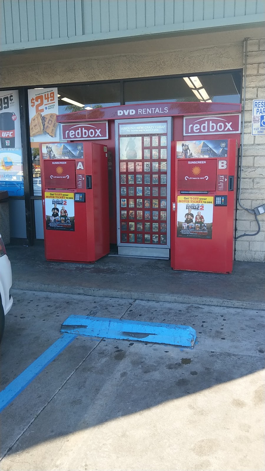 Redbox | 2001 Pacific Coast Hwy, Lomita, CA 90717, USA | Phone: (866) 733-2693