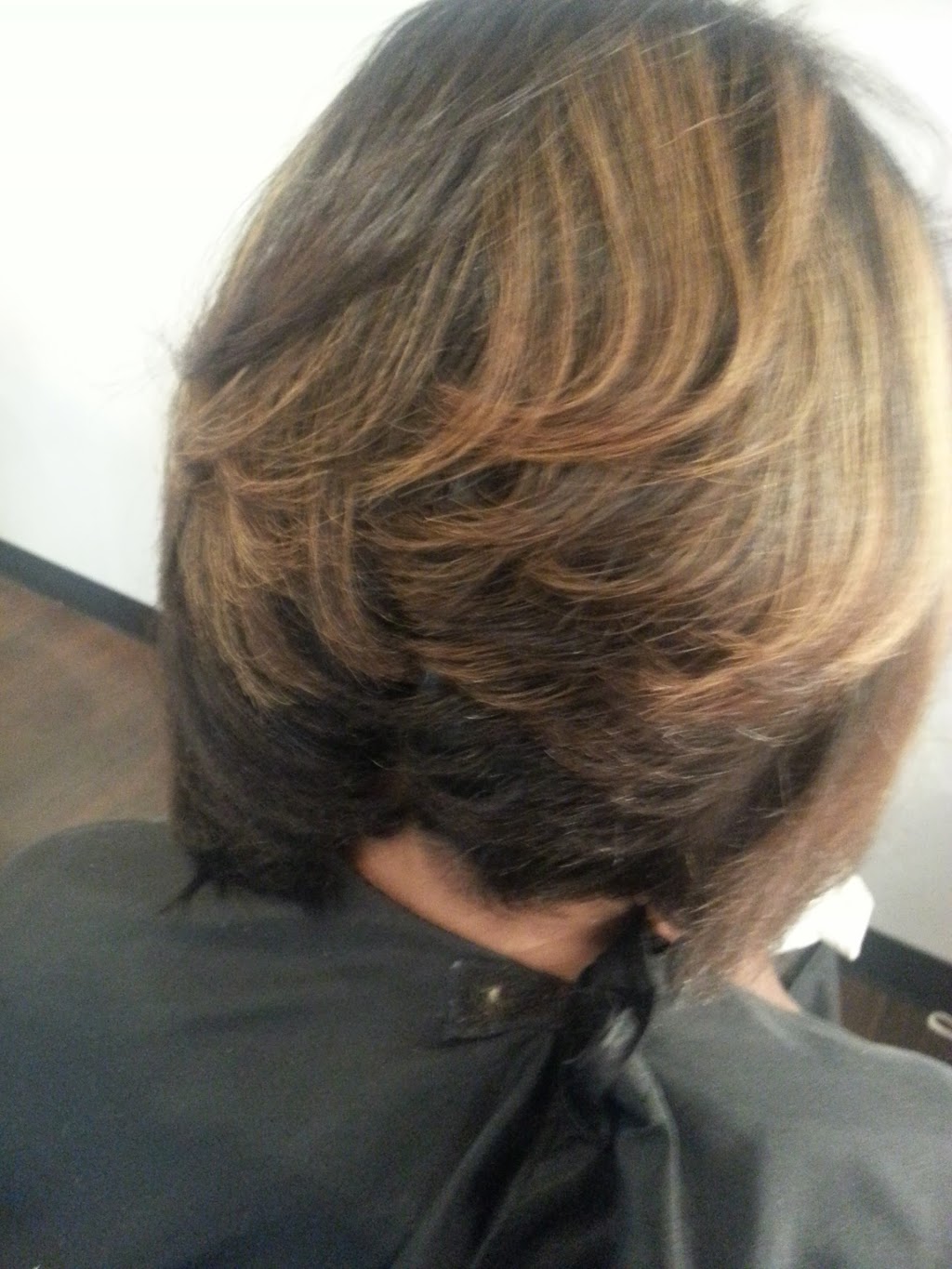 Its All Hair Salon | 468 N Springboro Pike, Dayton, OH 45449, USA | Phone: (937) 567-0700