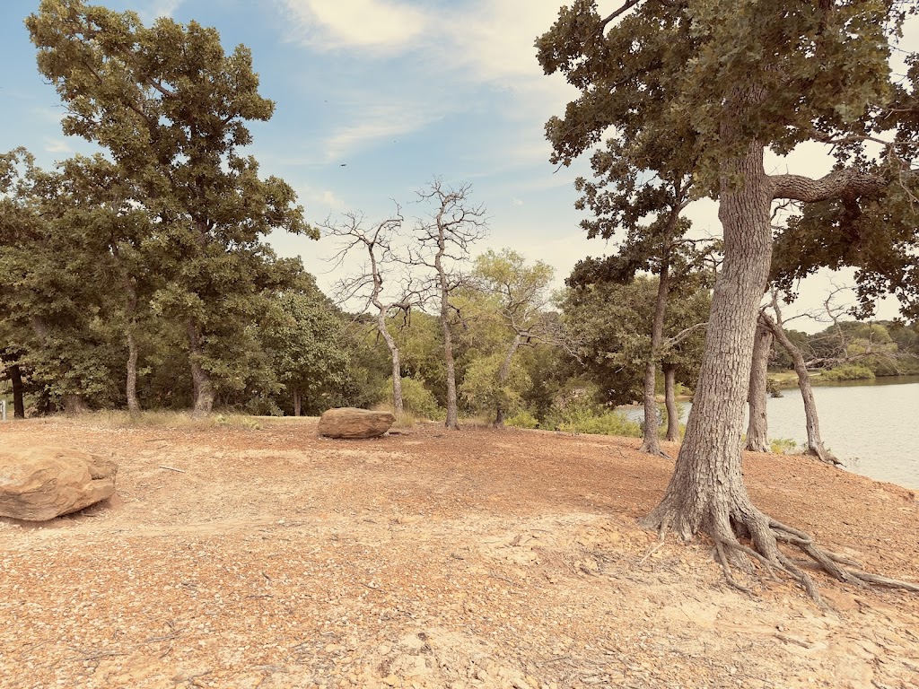 Sunset Point Park | 400 N Edgewater Dr, Highland Village, TX 75077, USA | Phone: (972) 317-7430