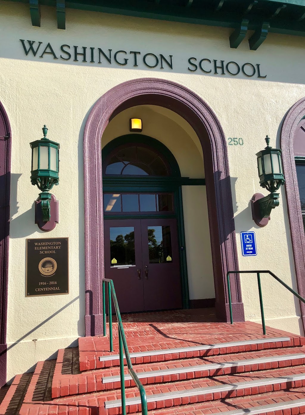 Washington Elementary School | 250 Dutton Ave, San Leandro, CA 94577, USA | Phone: (510) 618-4360