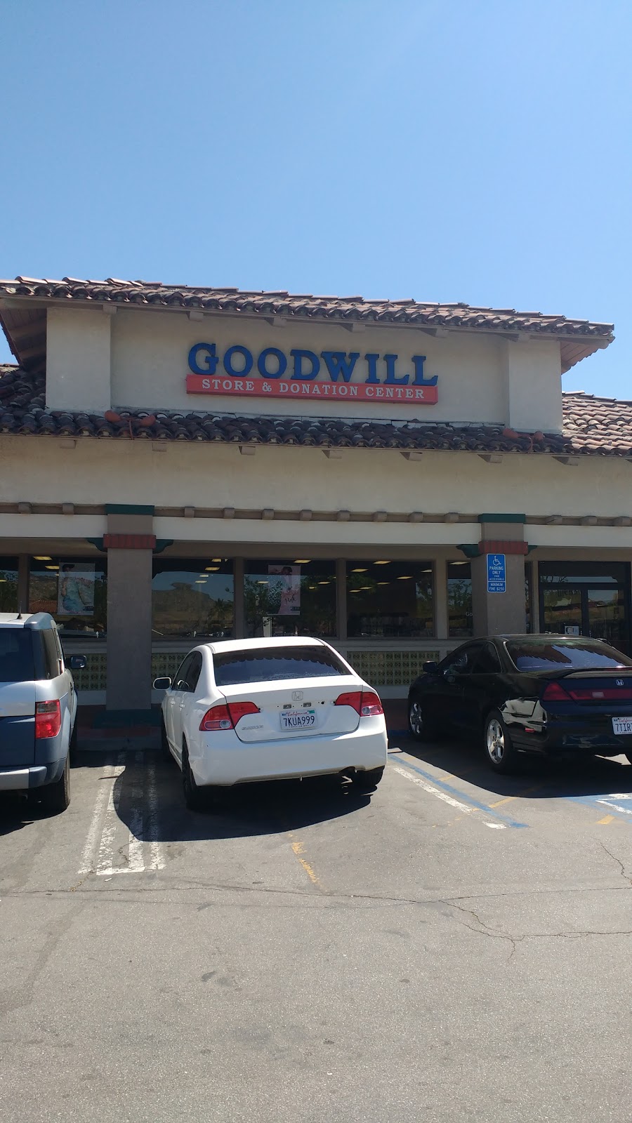 Goodwill Southern California Store & Donation Center | 23615 Sunnymead Boulevard, Moreno Valley, CA 92553, USA | Phone: (951) 485-9240