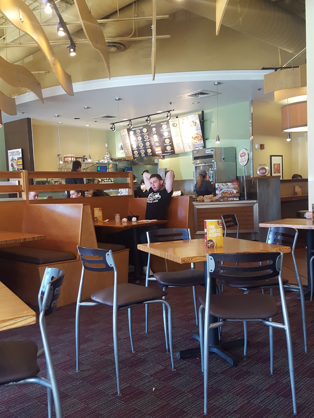 Noodles and Company | 1851 Tower Dr, Glenview, IL 60026, USA | Phone: (847) 729-5555