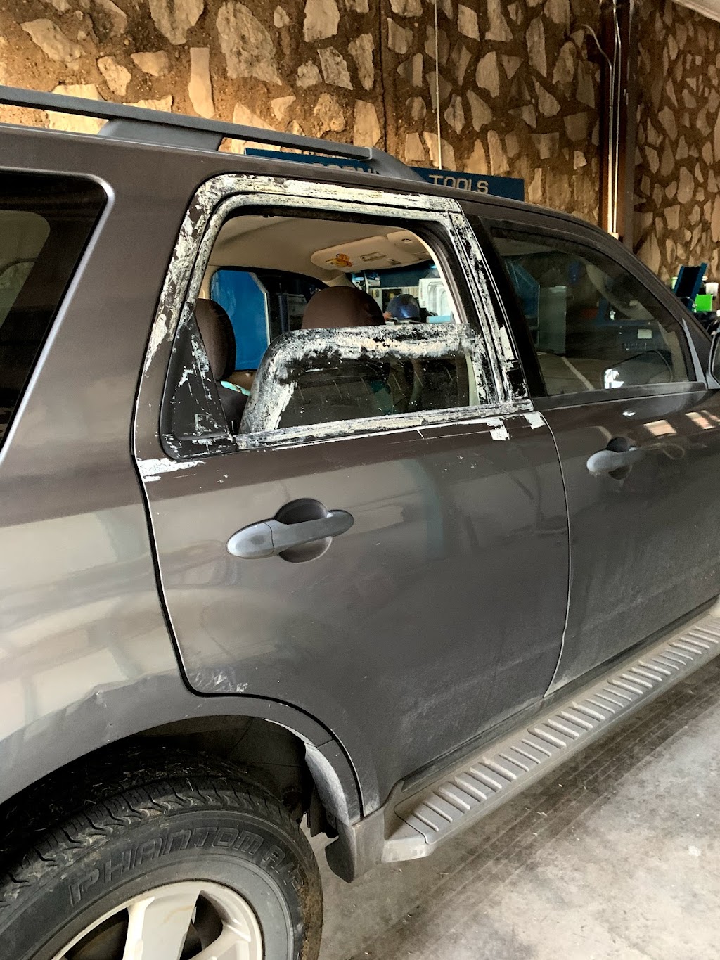 Granbury Collision Center LLC | 3736 W US Hwy 377 Unit A, Granbury, TX 76048, USA | Phone: (682) 498-8075