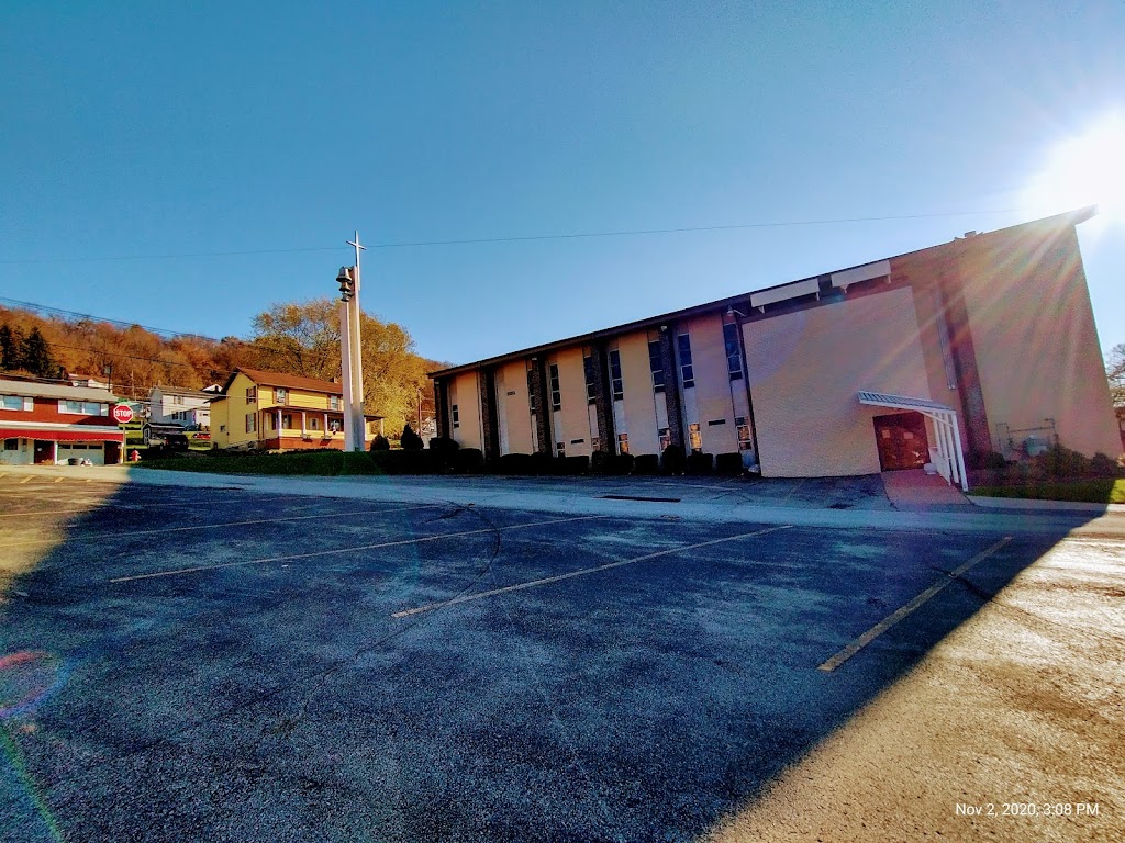 Holy Family Catholic Church | 225 N 2nd St, West Newton, PA 15089, USA | Phone: (724) 872-6123