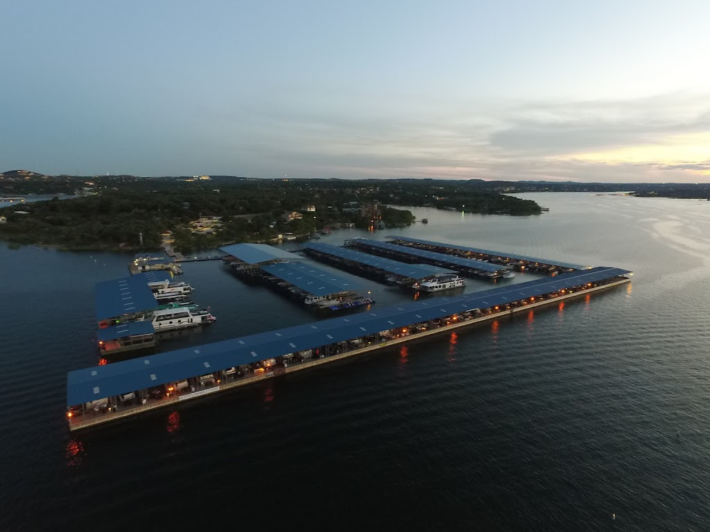 Crosswater Yacht Club | 1505 Hurst Creek Rd, Austin, TX 78734, USA | Phone: (512) 261-5253